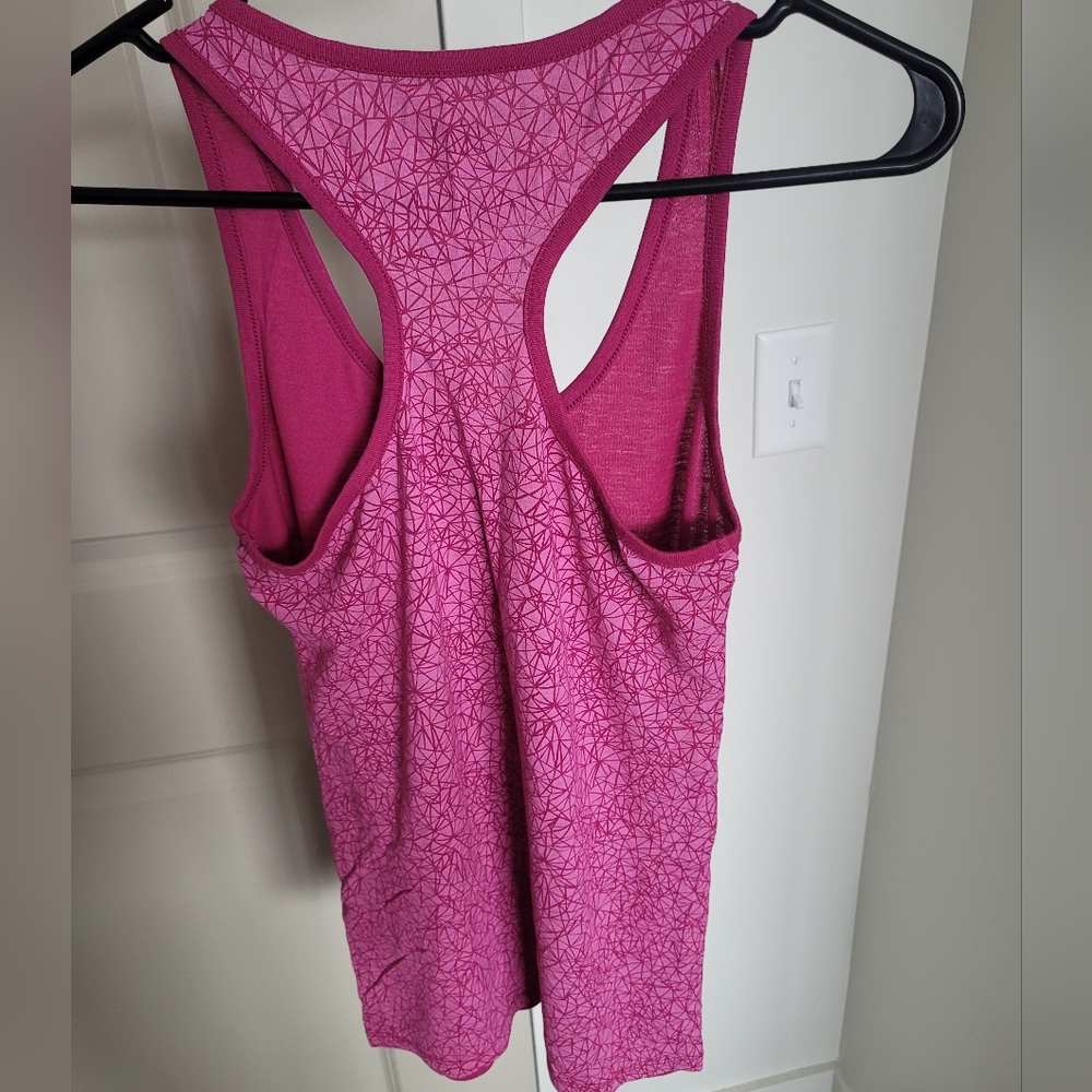 Nike Tank Top - Picture 3 of 3